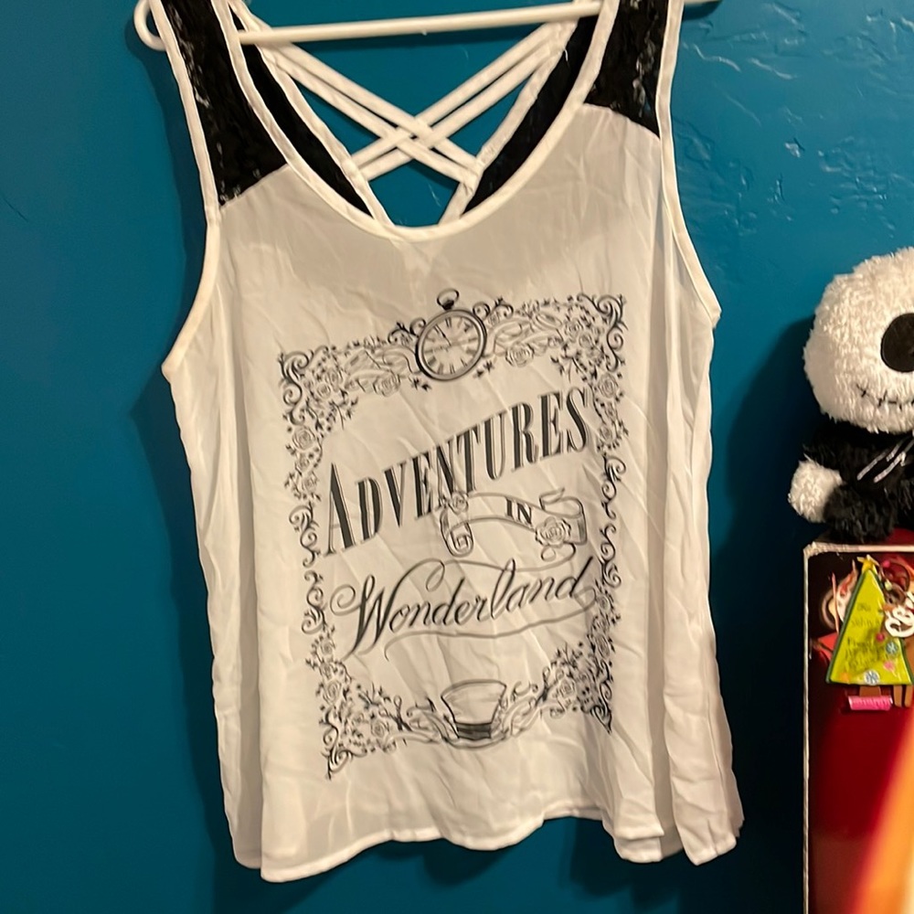 Alice in wonderland through the looking glass hot topic collection